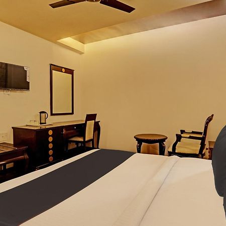 Townhouse The Royce New Friends Colony Hotel New Delhi Luaran gambar