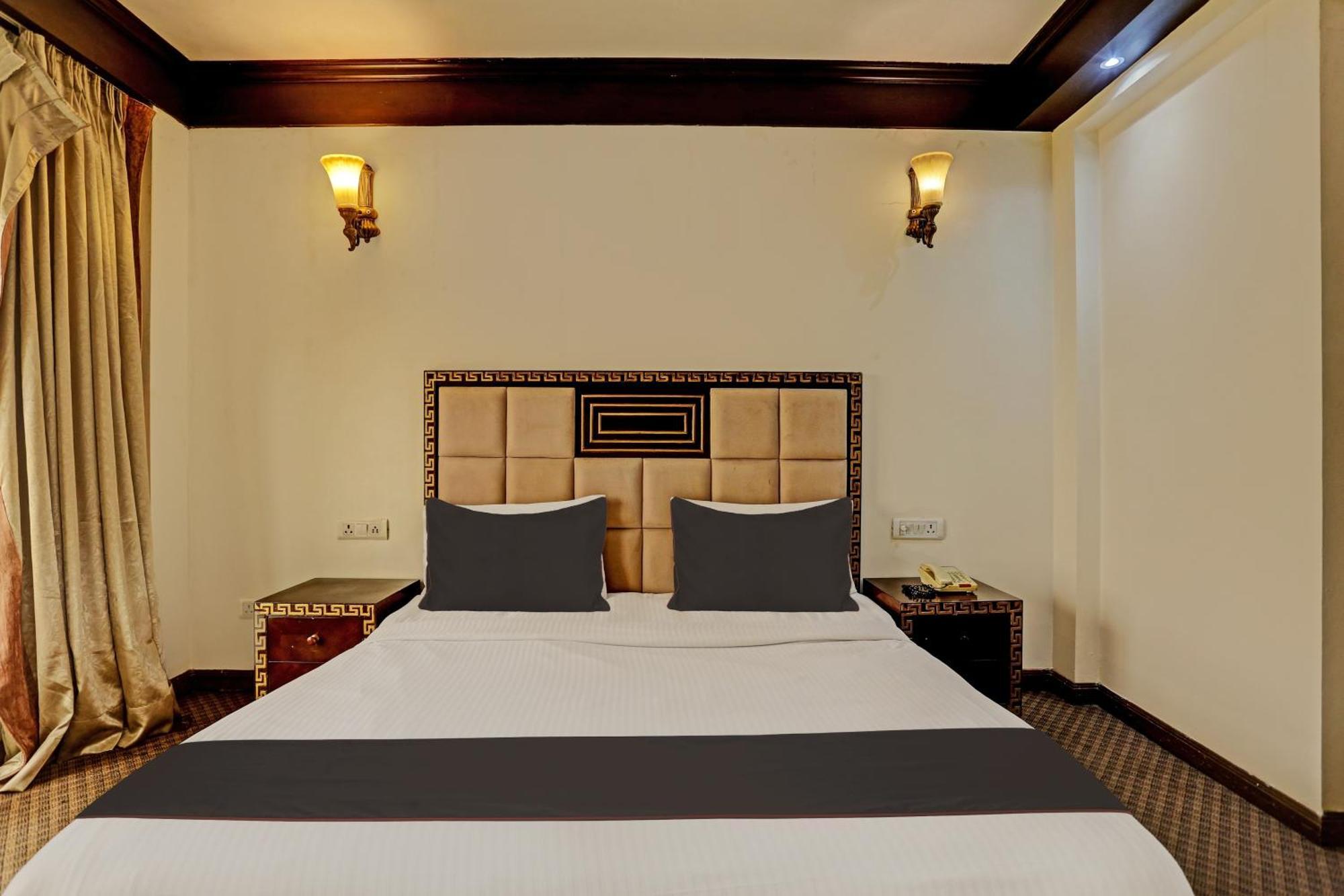 Townhouse The Royce New Friends Colony Hotel New Delhi Luaran gambar